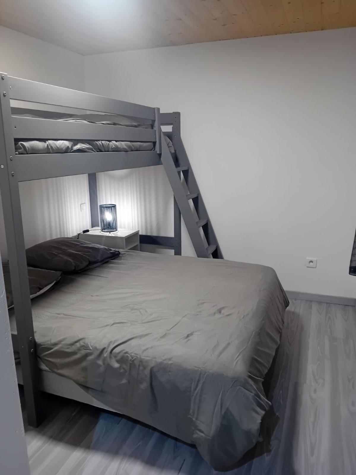 Paquito, Mini Maison 1 Chambre Avec Terrasse Et Parking Ax-les-Thermes Extérieur photo